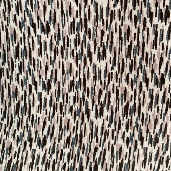 Loft Top - Picture 2 of 3